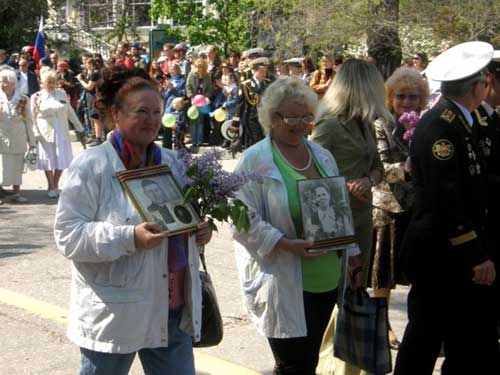 Заменим их в строю. Севастополь. Парад 9 Мая 2009г.